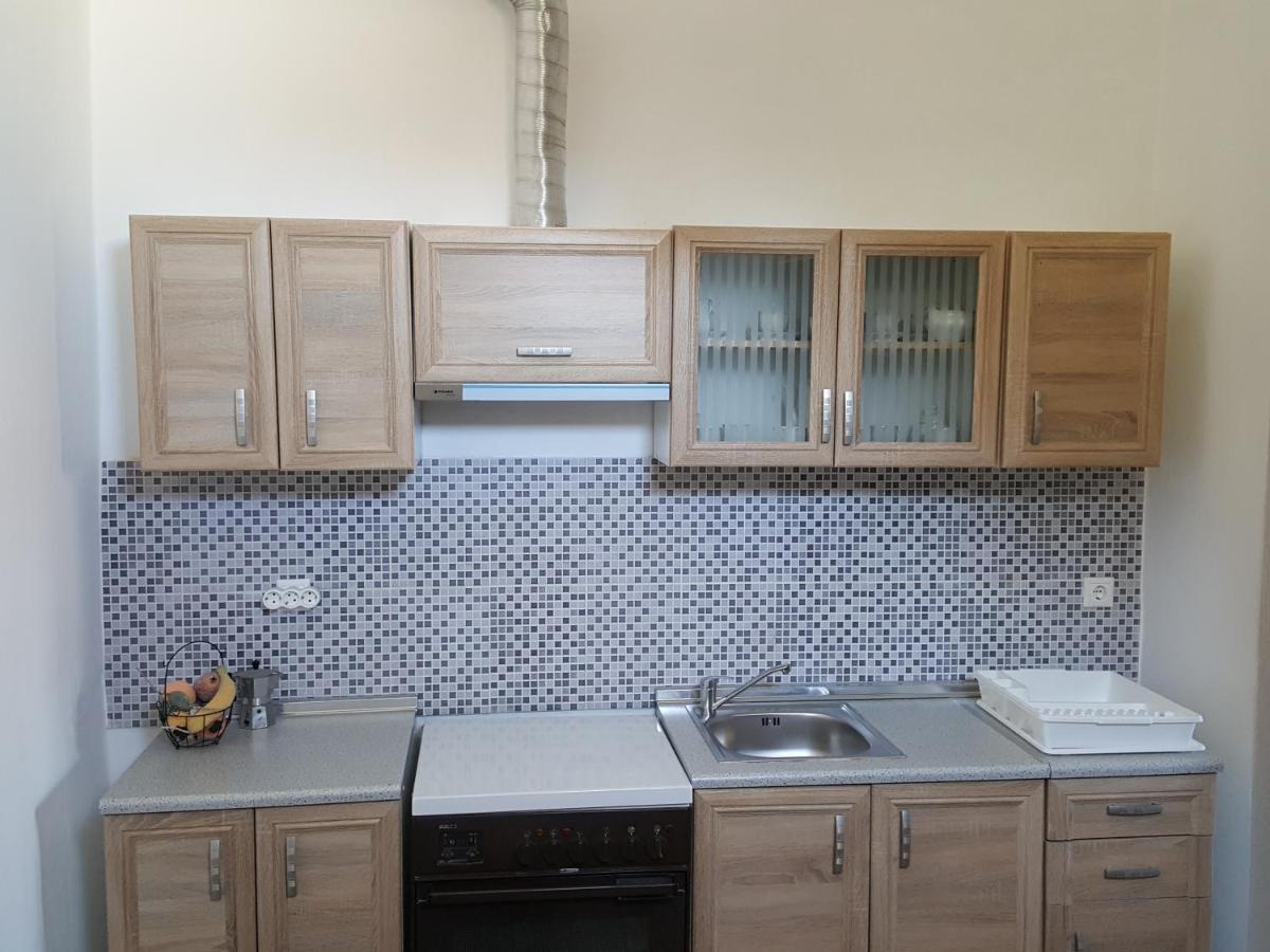 Pitini Guest House Сими Екстериор снимка