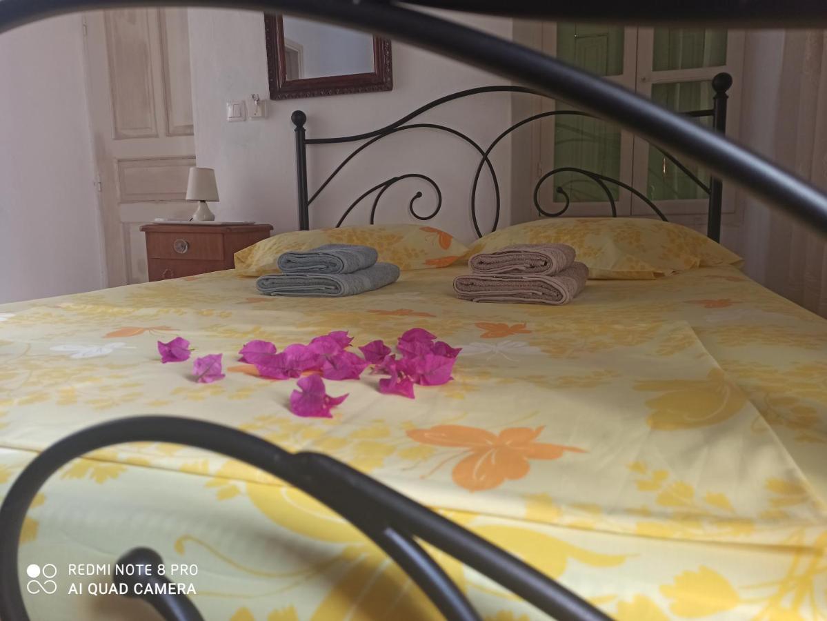 Pitini Guest House Сими Екстериор снимка