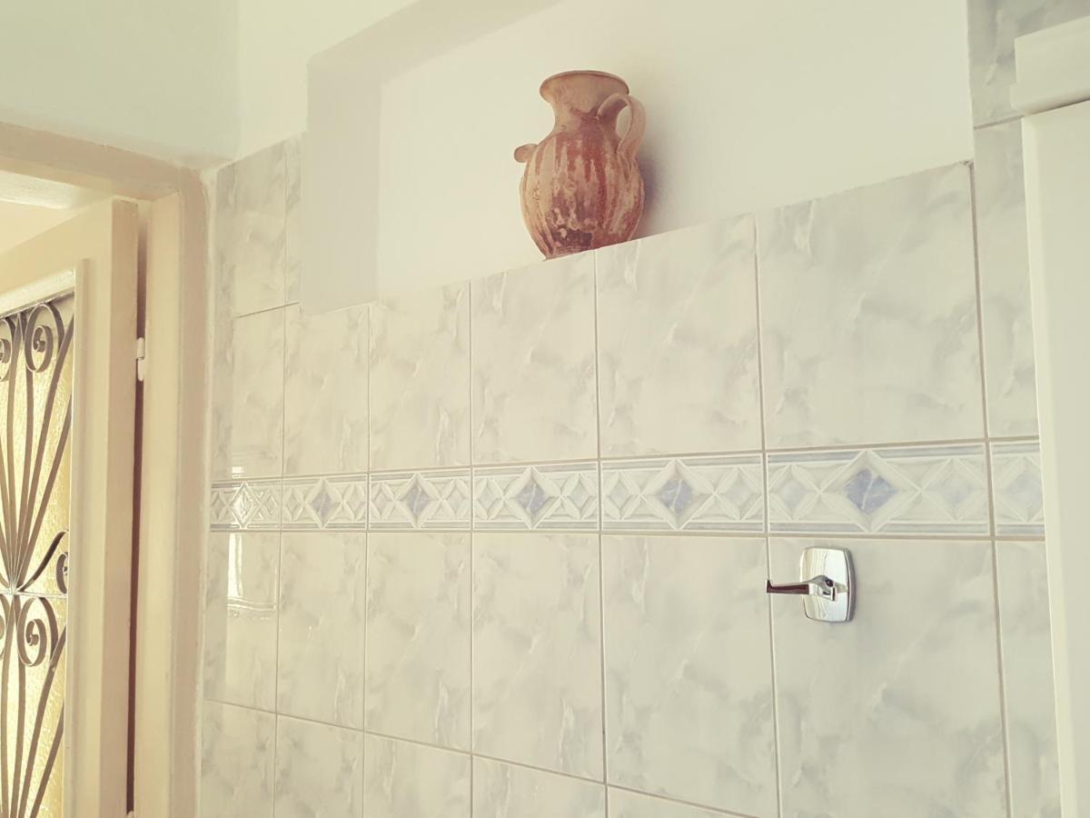 Pitini Guest House Сими Екстериор снимка